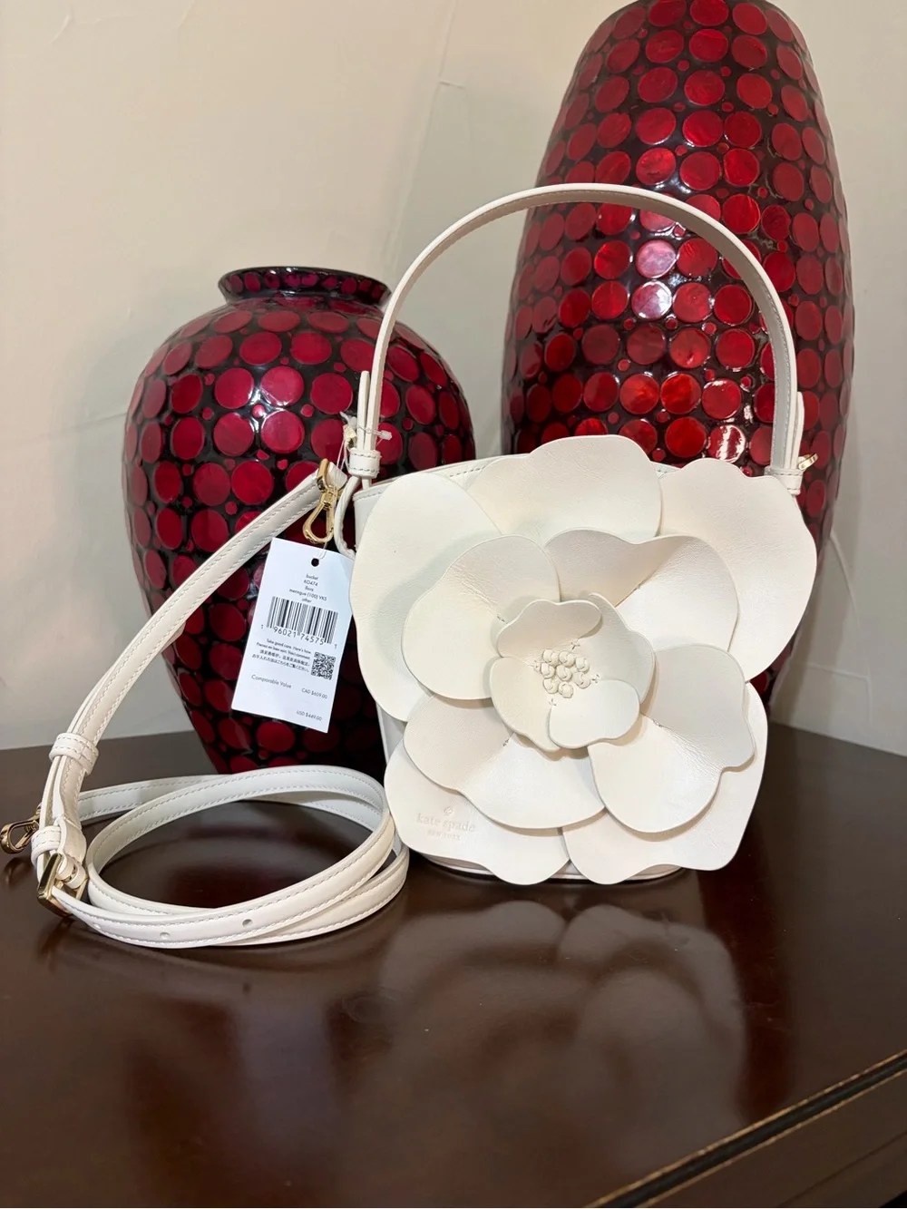 kate spade Flora Bucket Bag in Meringue NWT MSRP $449